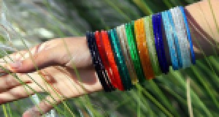 মৃন্ময়ীর নীল চুড়ি - সানজীদ আহমেদ তিয়াস