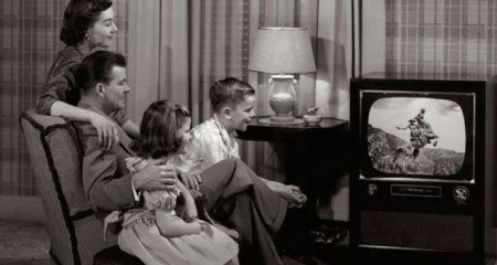 টেলিভিশন ও কিছু সাদাকালো স্মৃতি ।।  ফয়সুল আলম